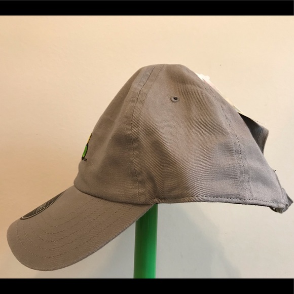 Super Mario Bros. Hat - Picture 3 of 5